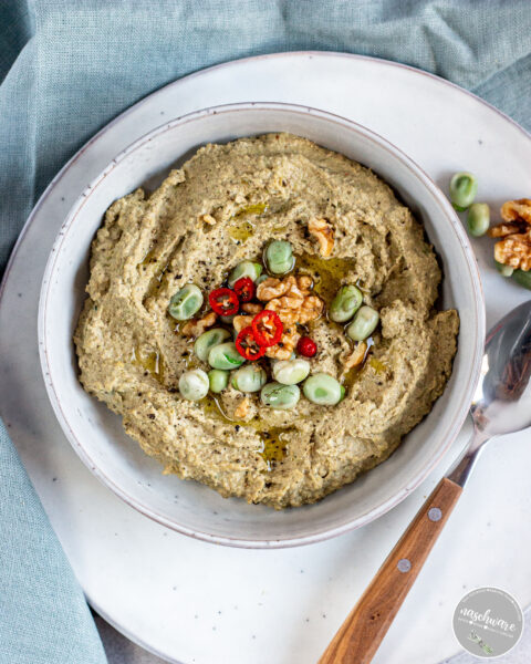 Dicke-Bohnen-Walnuss Dip - Rezept - naschware.de